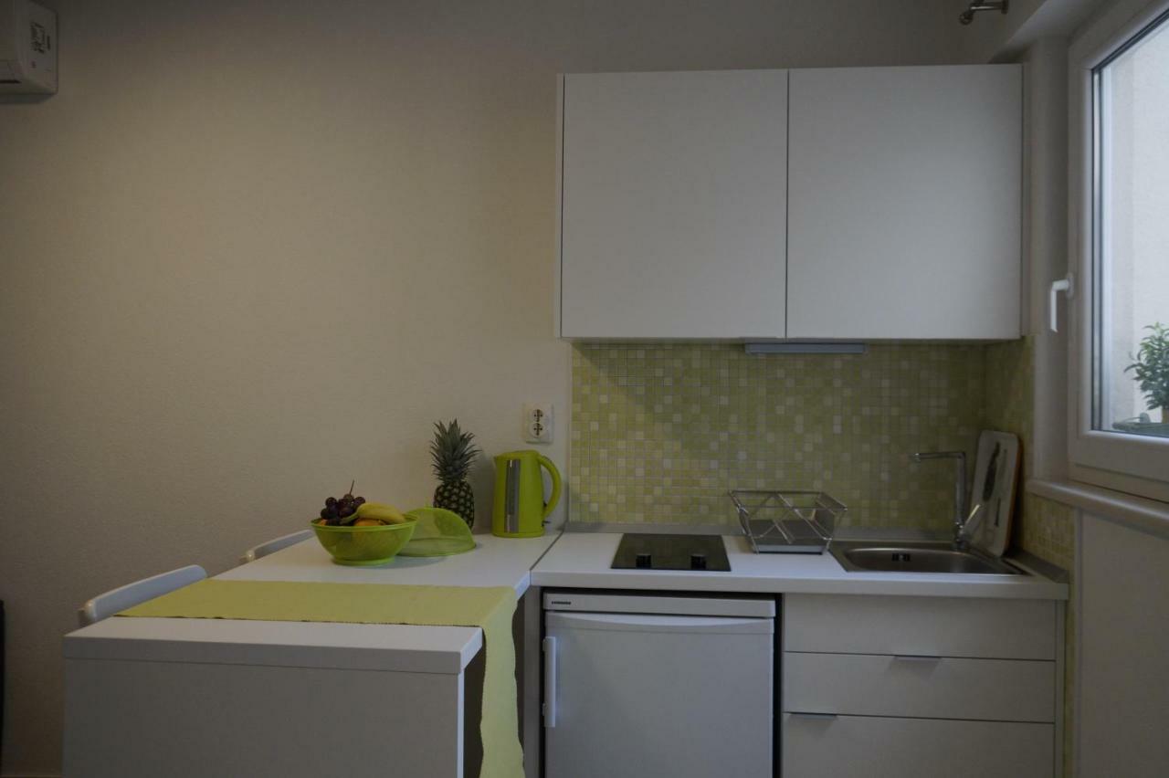 Ferienwohnung Frapedo Sport Makarska Exterior foto